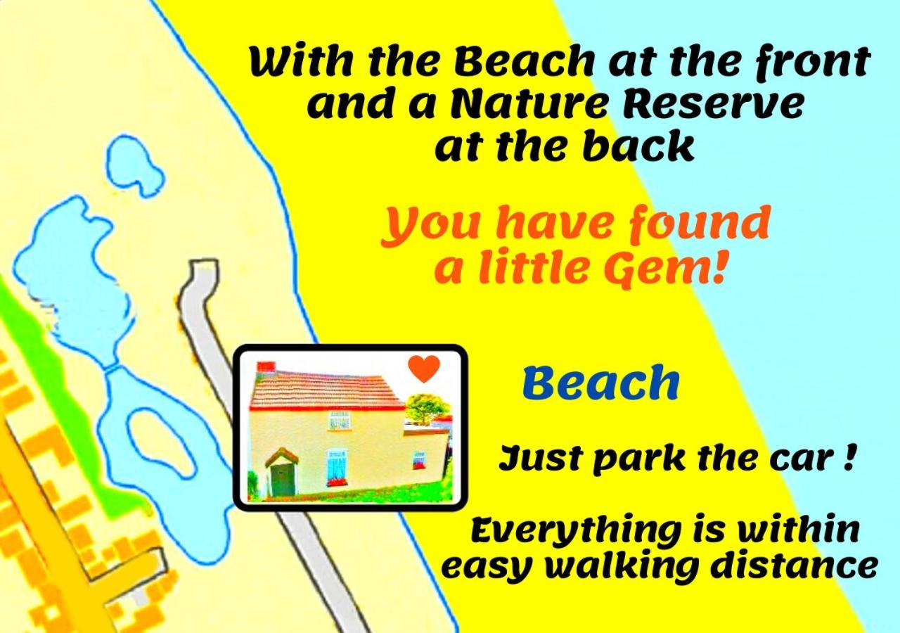 Romantic Lakeside Cottage By The Beach! With Super Cosy Log Burner! The Perfect Escape To Your Home From Home By The Sea! So Relaxing - You Won'T Want To Leave! Pet Friendly! Mablethorpe Eksteriør bilde